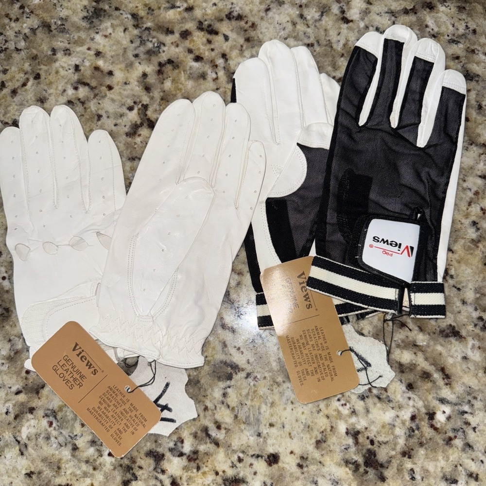 Pro Views leather golf gloves. One Medium One‎ Large. New With Tags   5223
